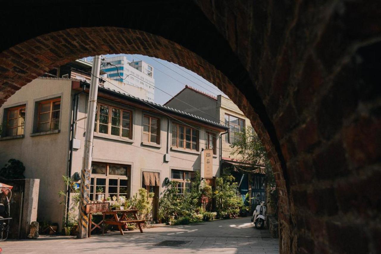 Loku. Tainan Hotell Eksteriør bilde
