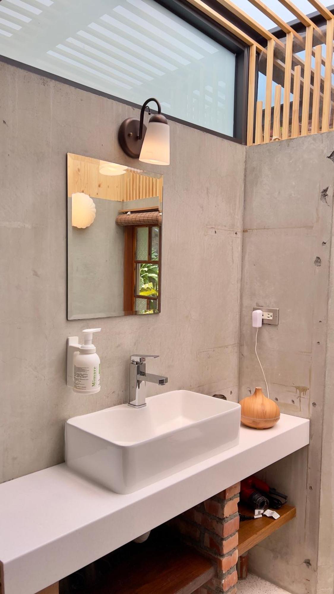 Loku. Tainan Hotell Eksteriør bilde